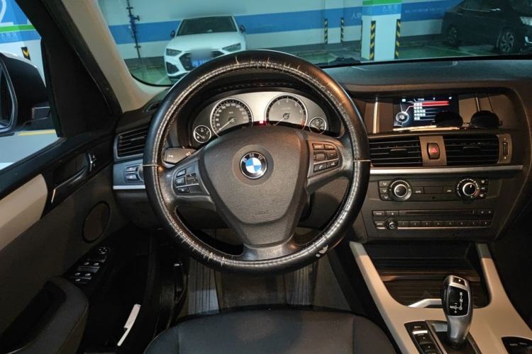 Used BMW X3  Steering Wheel