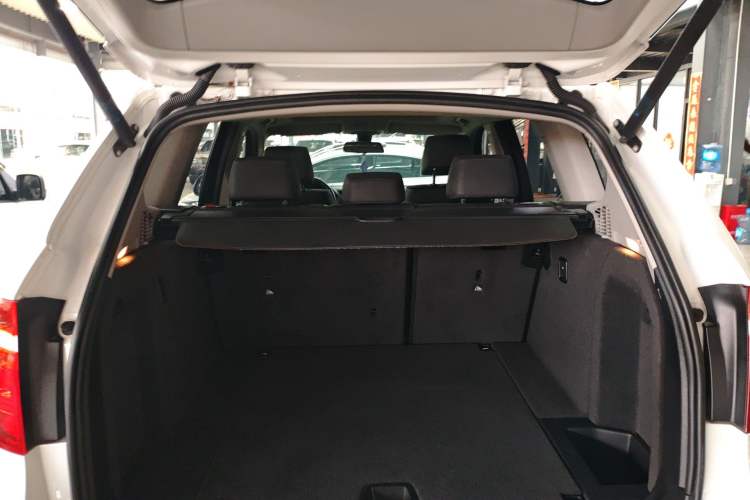Used BMW X3 2016 sDrive20i Trunk