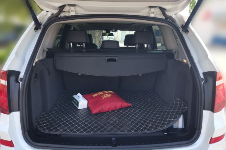 Used BMW X3 2016 sDrive20i Trunk