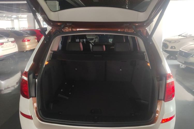 Used BMW X3 2016 sDrive20i Trunk