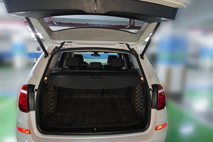 Used BMW X3  Trunk