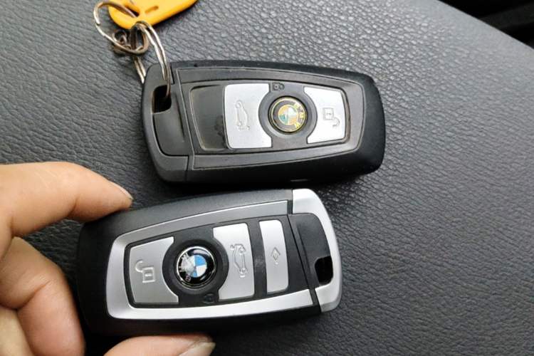 Used BMW X3 2016 sDrive20i Vehicle Key