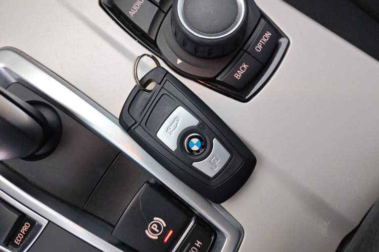 Used BMW X3 2016 sDrive20i Vehicle Key