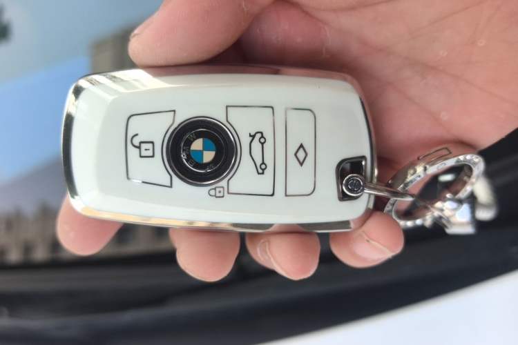 Used BMW X3 2016 sDrive20i Vehicle Key