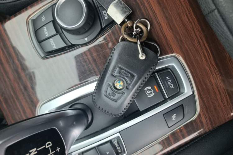 Used BMW X3 2016 sDrive20i Vehicle Key