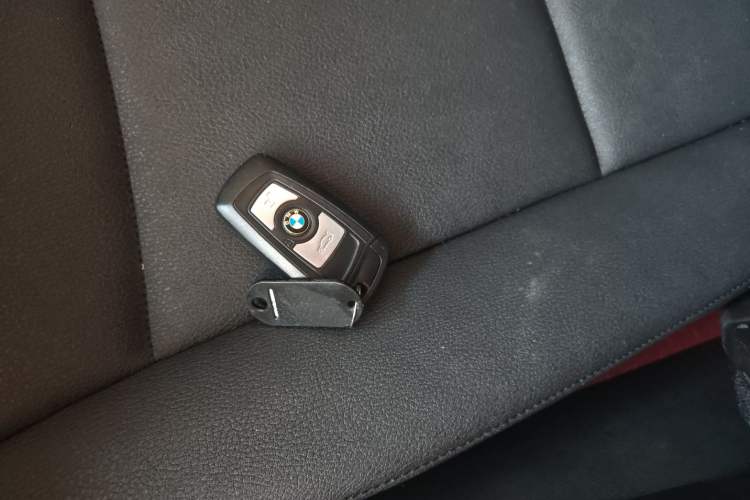 Used BMW X3 2016 sDrive20i Vehicle Key