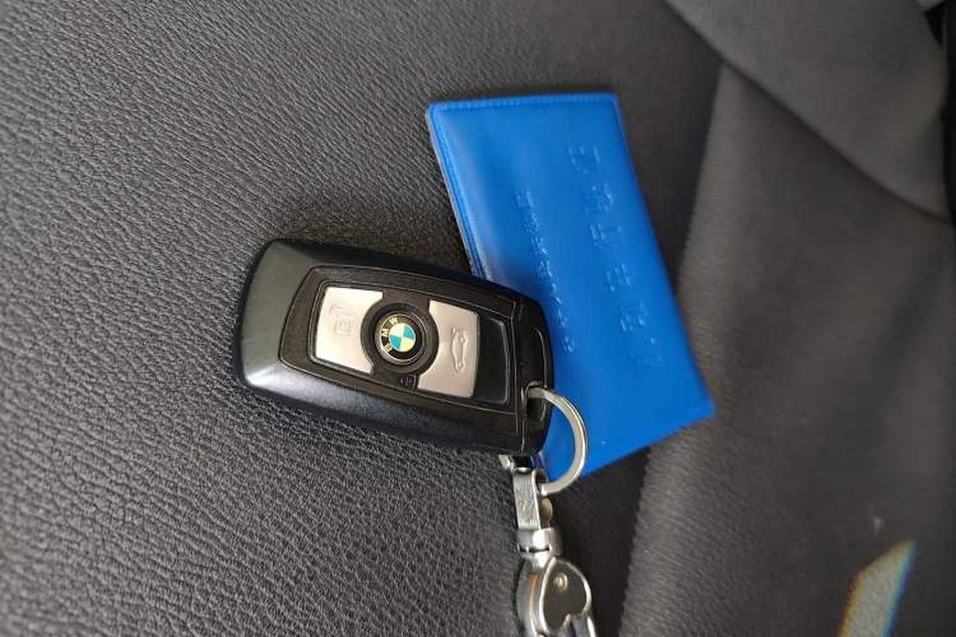 Used BMW X3 2016 sDrive20i Vehicle Key