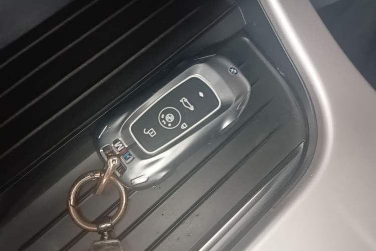 Used BMW X3 2016 sDrive20i Vehicle Key