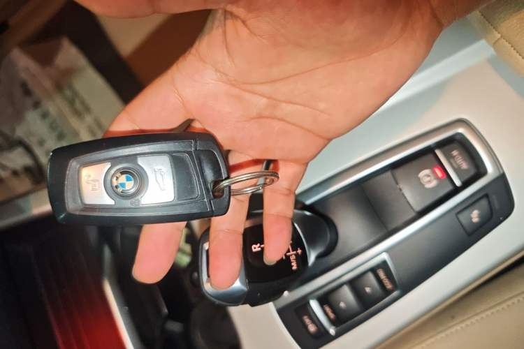 Used BMW X3 2016 sDrive20i Vehicle Key