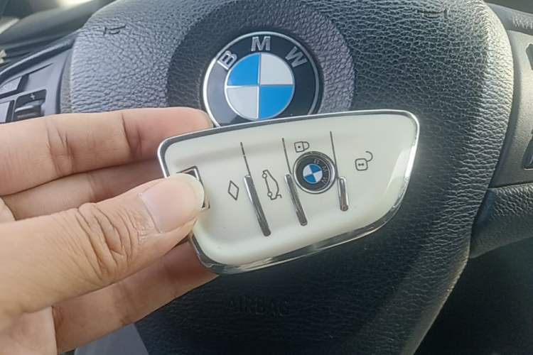 Used BMW X3 2016 sDrive20i Vehicle Key