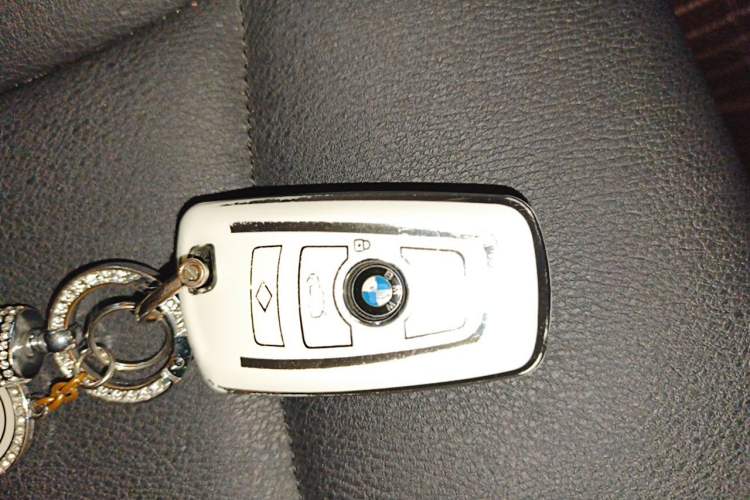 Used BMW X3 2016 sDrive20i Vehicle Key
