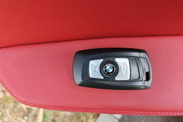 Used BMW X3 2016 sDrive20i Vehicle Key