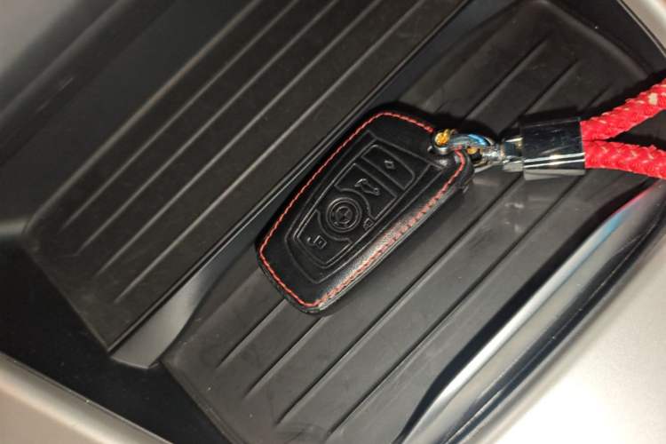 Used BMW X3 2016 sDrive20i Vehicle Key