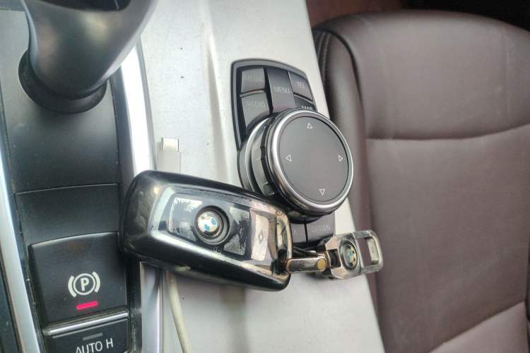 Used BMW X3 2016 sDrive20i Vehicle Key