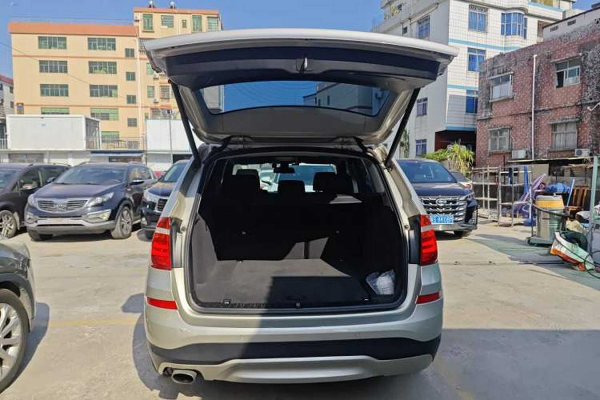 Used BMW X3 2016 sDrive20i Trunk