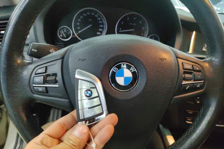 Used BMW X3 2016 sDrive20i Vehicle Key