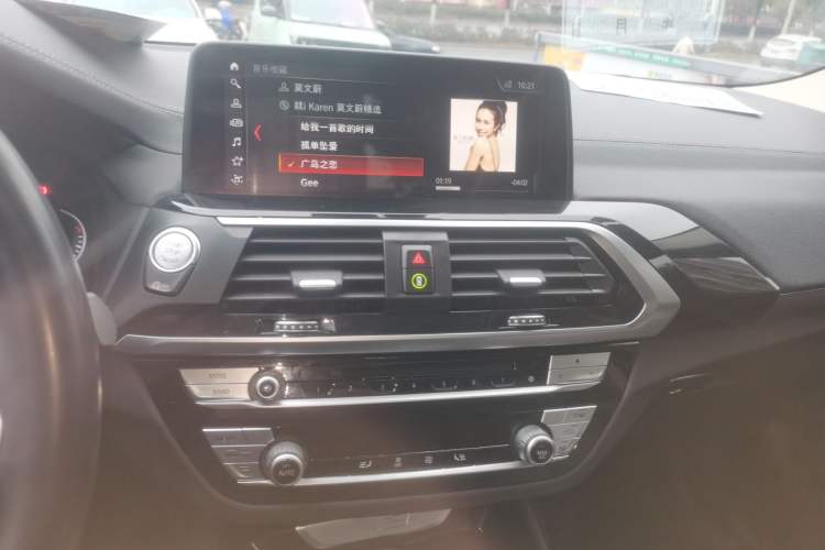 Used BMW X3 2018 xDrive25i M Sport Package China V Audio And AC Panel