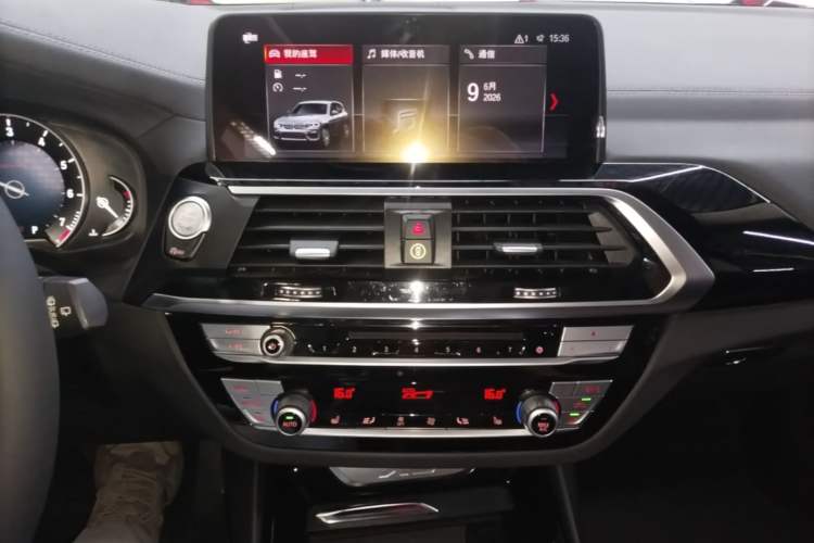 Used BMW X3 2018 xDrive25i Luxury Package China VI Emission Standard Audio And AC Panel