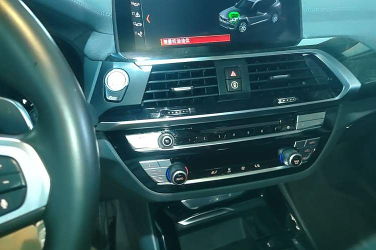 Used BMW X3 2018 xDrive30i Luxury Edition M Sport Package China VI Audio And AC Panel