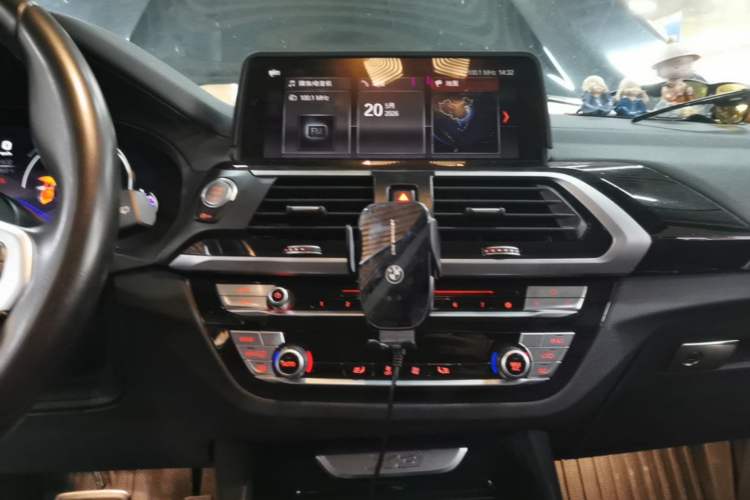 Used BMW X3 2018 xDrive25i M Sport Package China VI Audio And AC Panel