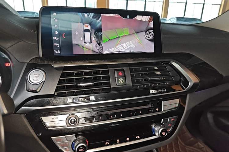 Used BMW X3 2018 xDrive30i Luxury Edition M Sport Package China VI Audio And AC Panel