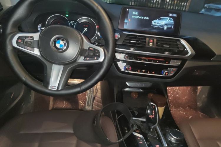 Used BMW X3 2018 xDrive25i M Sport Package China V Center Console