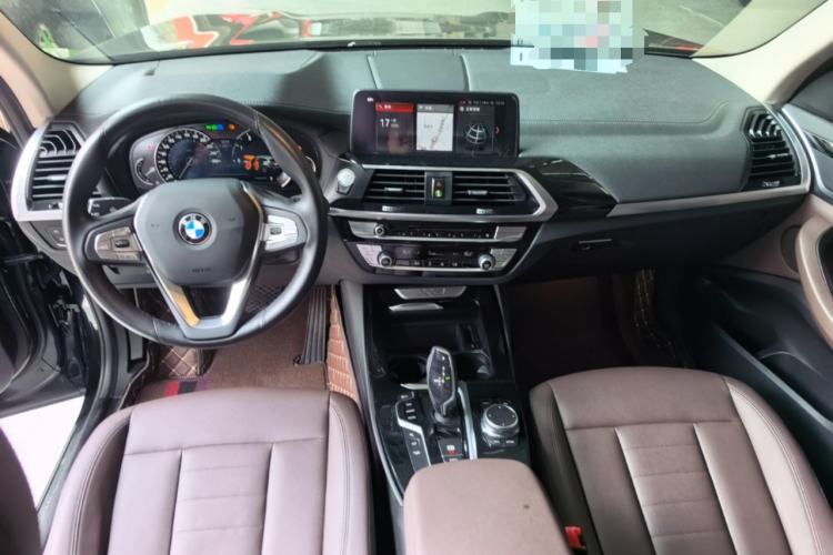 Used BMW X3 2018 xDrive25i Luxury Package China V Center Console