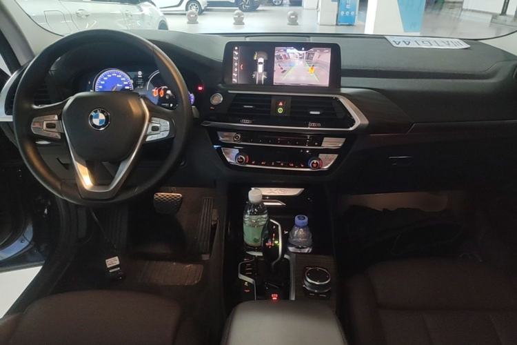 Used BMW X3 2018 xDrive28i Luxury Package China VI Emission Standard Center Console