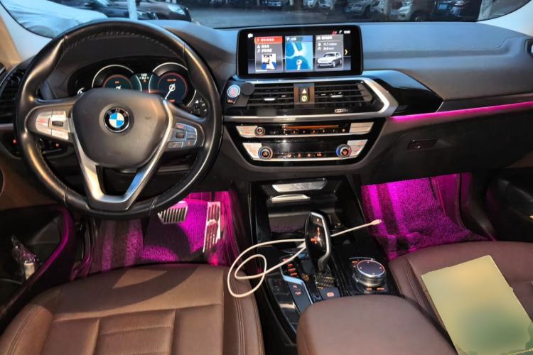 Used BMW X3 2018 xDrive25i Luxury Package China VI Emission Standard Center Console