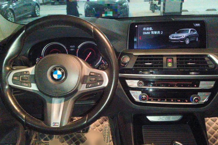 Used BMW X3 2018 xDrive25i M Sport Package China V Center Console