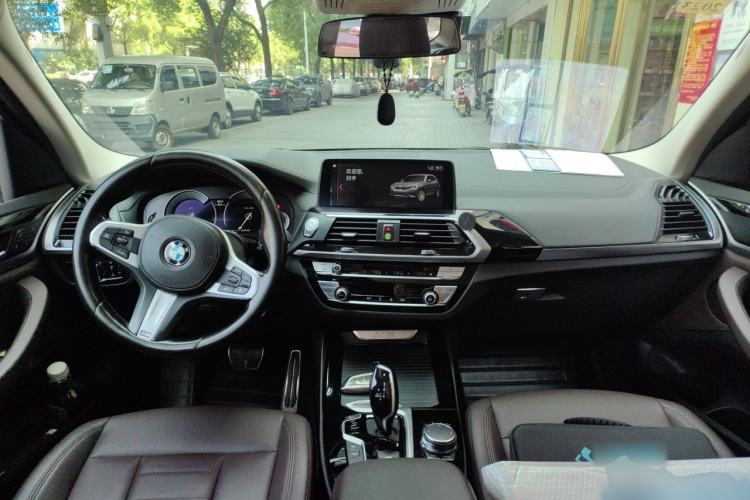Used BMW X3 2018 xDrive25i M Sport Package China VI Center Console