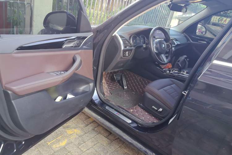 Used BMW X3 2018 xDrive25i M Sport Package China V Driver Seat