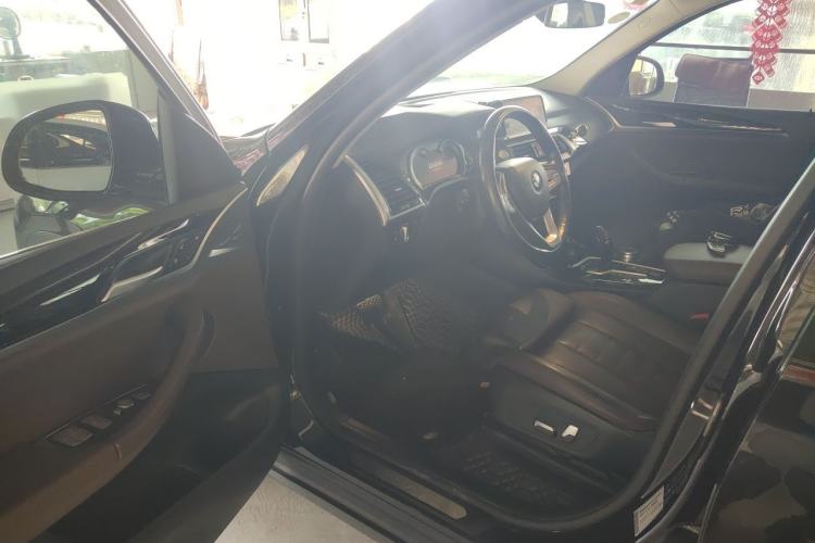 Used BMW X3 2018 xDrive25i Luxury Package China V Driver Seat