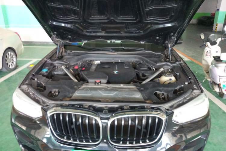 Used BMW X3 2018 xDrive25i M Sport Package China V Engine Bay