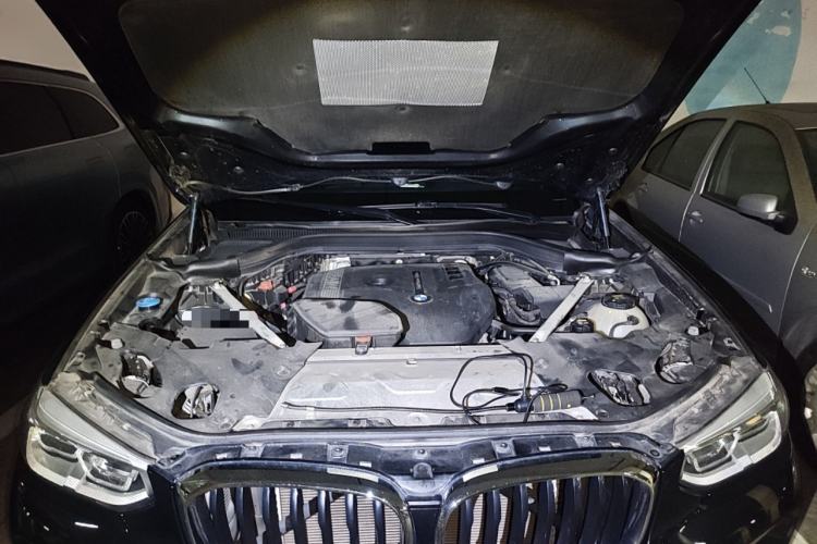 Used BMW X3 2018 xDrive28i M Sport Package China VI Engine Bay