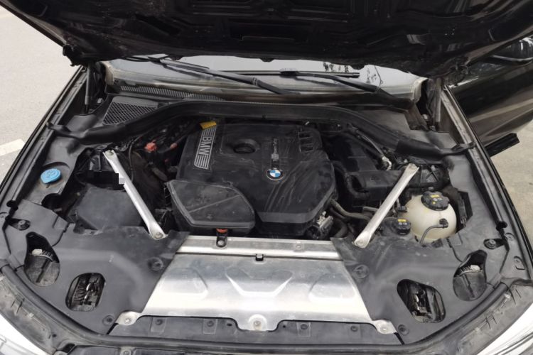 Used BMW X3 2018 xDrive28i M Sport Package China VI Engine Bay