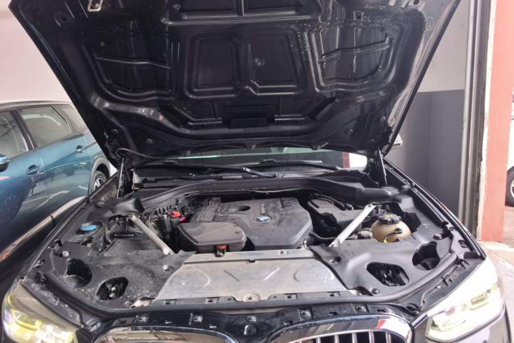 Used BMW X3 2018 xDrive25i Luxury Package China V Engine Bay