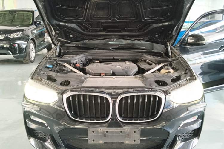 Used BMW X3 2018 xDrive28i M Sport Package China VI Engine Bay