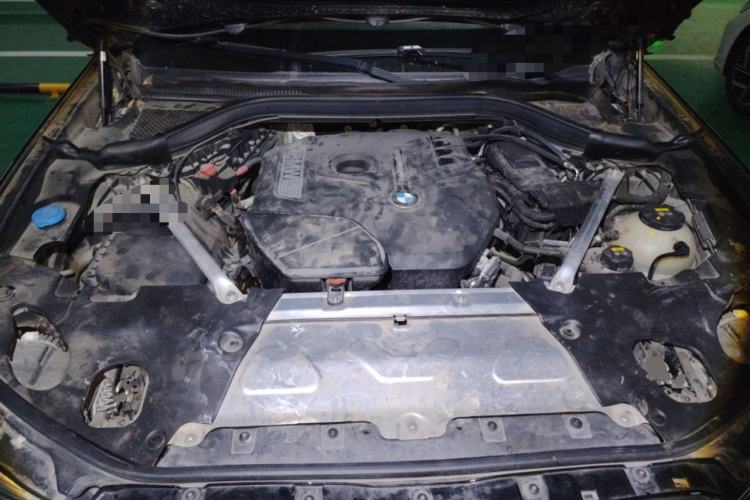 Used BMW X3 2018 xDrive28i M Sport Package China V Emission Standard Engine Bay