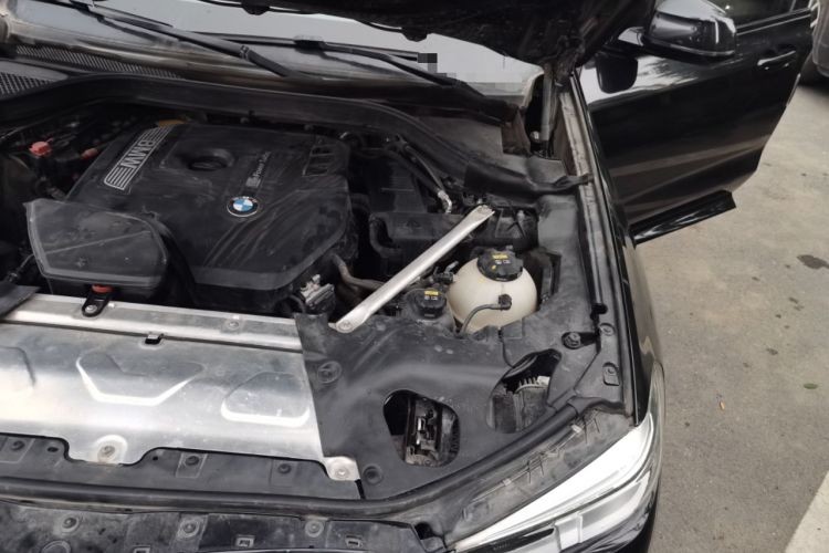 Used BMW X3 2018 xDrive28i M Sport Package China VI Engine Bay Left