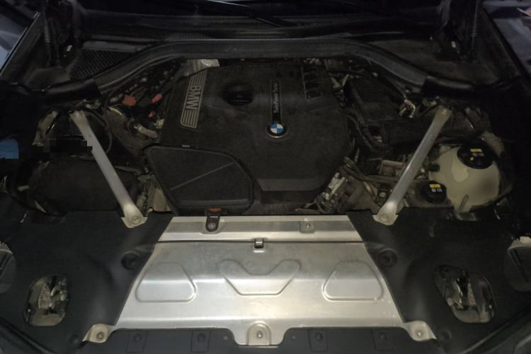 Used BMW X3 2018 xDrive28i M Sport Package China V Emission Standard Engine Bay