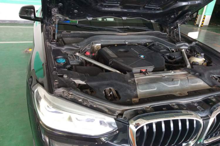 Used BMW X3 2018 xDrive25i M Sport Package China V Engine Bay Right