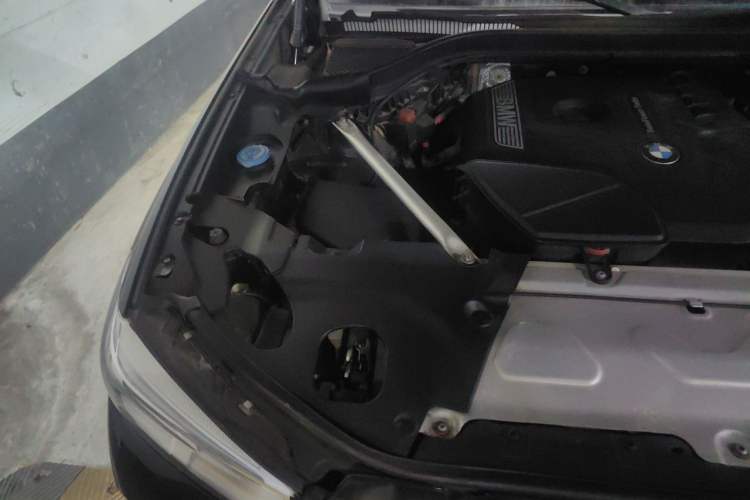 Used BMW X3 2018 xDrive25i M Sport Package China VI Engine Bay Right