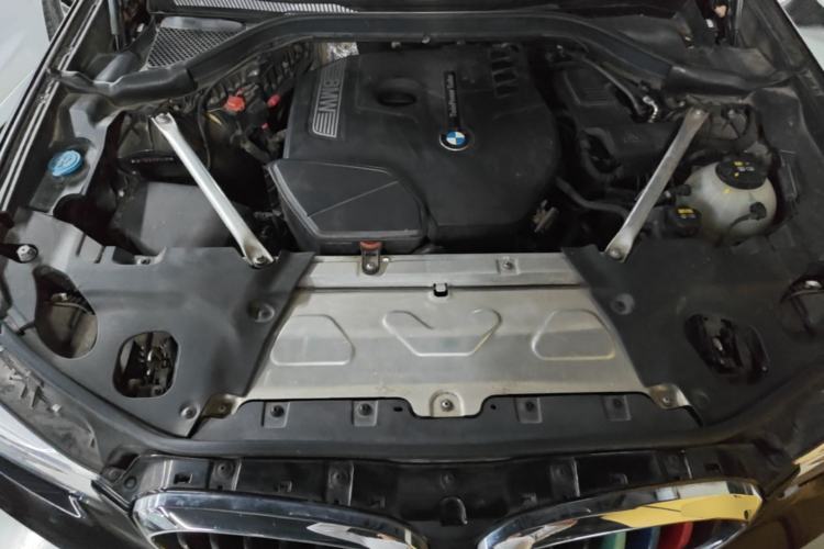 Used BMW X3 2018 xDrive28i M Sport Package China VI Engine Bay