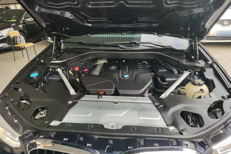 Used BMW X3 2018 xDrive28i M Sport Package China VI Engine Bay
