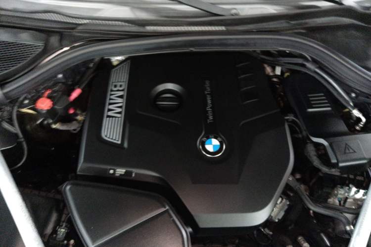 Used BMW X3 2018 xDrive28i M Sport Package China VI Engine Bay