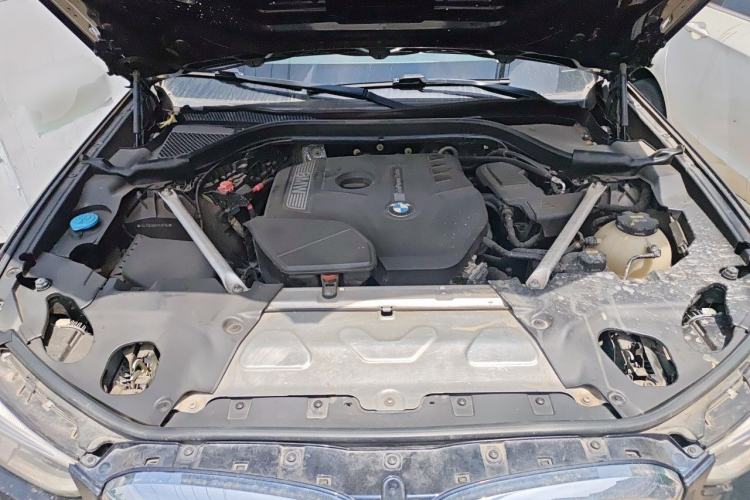 Used BMW X3 2018 xDrive28i M Sport Package China V Emission Standard Engine Bay