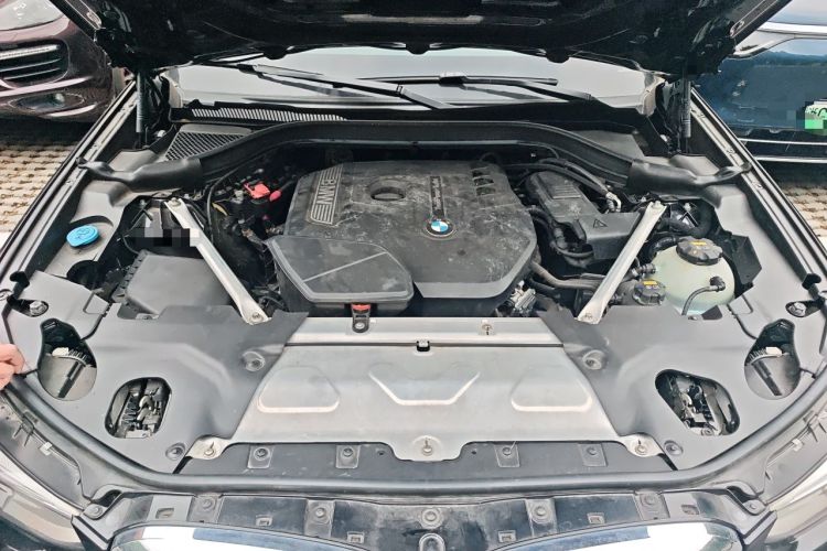 Used BMW X3 2018 xDrive25i M Sport Package China V Engine Bay