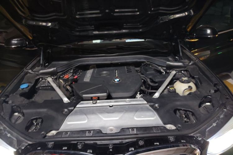 Used BMW X3 2018 xDrive25i Luxury Package China V Engine Bay