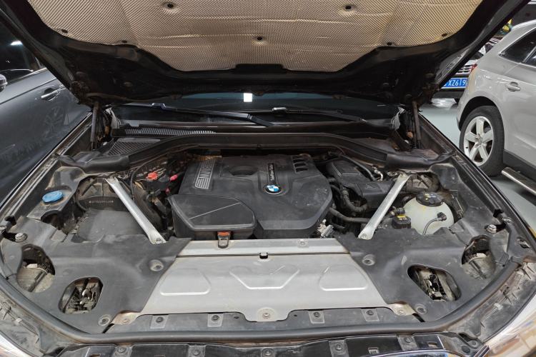 Used BMW X3 2018 xDrive28i M Sport Package China VI Engine Bay